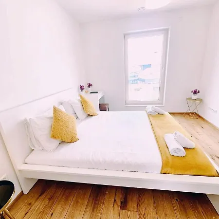 Apartment Urban Retreat Flat With Terrace And Parking Luxembourg
