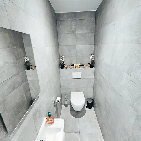 Urban Retreat Flat With Terrace And Parking * Luxembourg